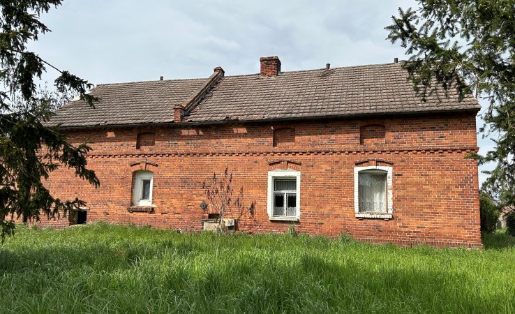 dom na sprzedaż - Jelcz-Laskowice