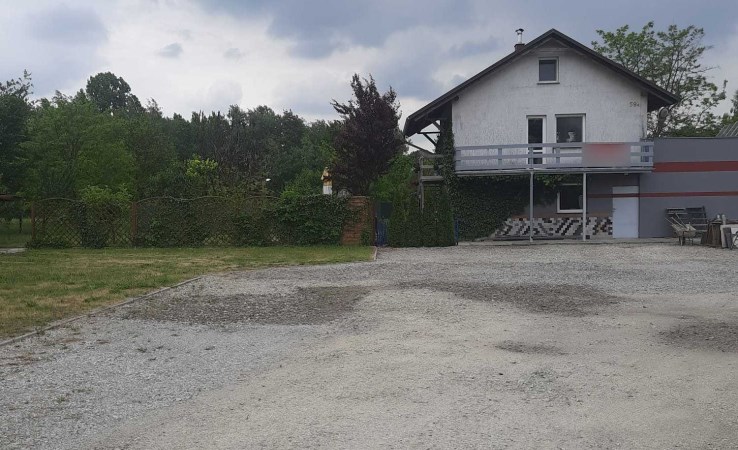lokal na sprzedaż - Jelcz-Laskowice
